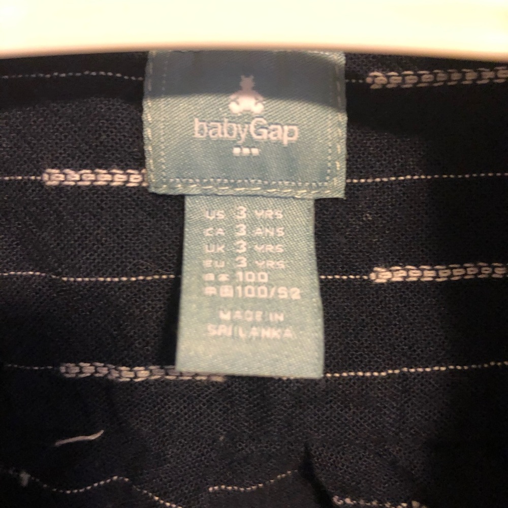 Baby Gap button down shirt - Picture 3 of 5
